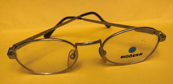 New Vintage Gold Eyeglasses Modern Frames Diamond Cut Bridge w Amber Temple Tips ~ Sale! Discounted Closeout Price!